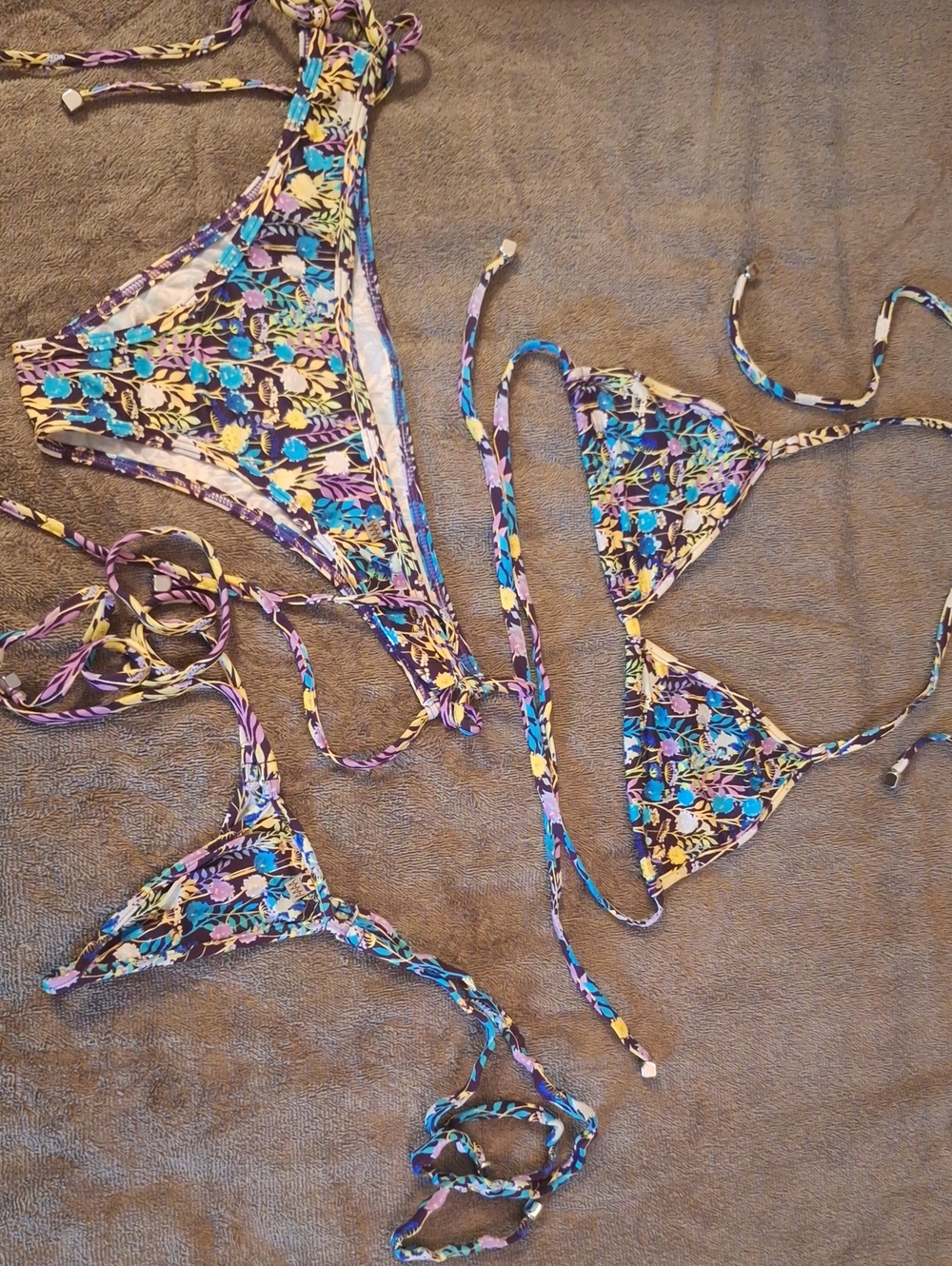 Floral Tie-String Bikini Set in Purple & Blue